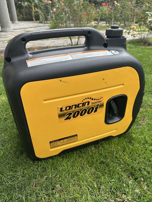 Generator/Invertor curent 220v