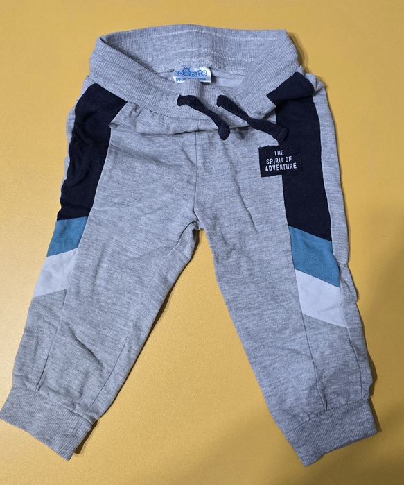 Set pantaloni marimea 80