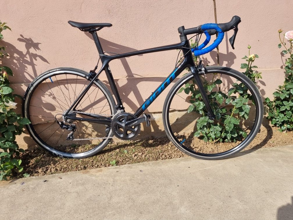 Cursiera Giant TCR cadru full carbon