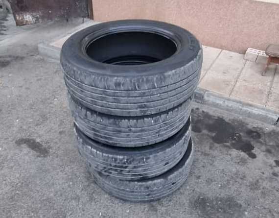 Продам комплект летних шин NEXEN NFERA RU1 225х60х18 (4 шины)