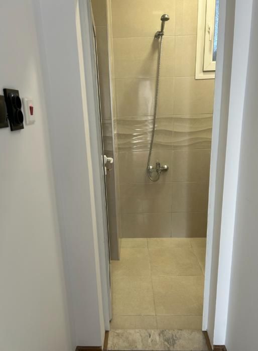 Дава се под наем Тристаен апартамент в Пловдив, Христо Смирненски - 80 кв.м за 700 € - Снимка #8