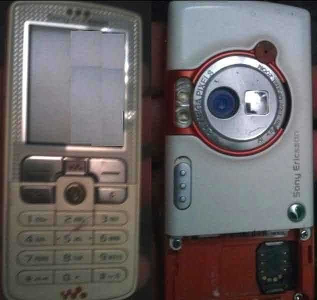 Sony Ericsson W800 64МБ и 256МБ карти