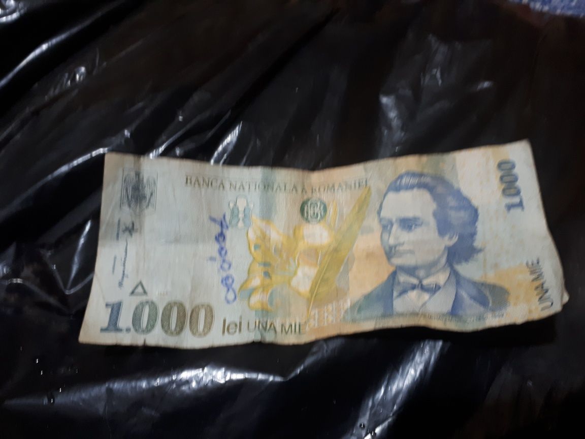 Pentru colecționari două bacnote de 10 , 100,lei din anul 1966