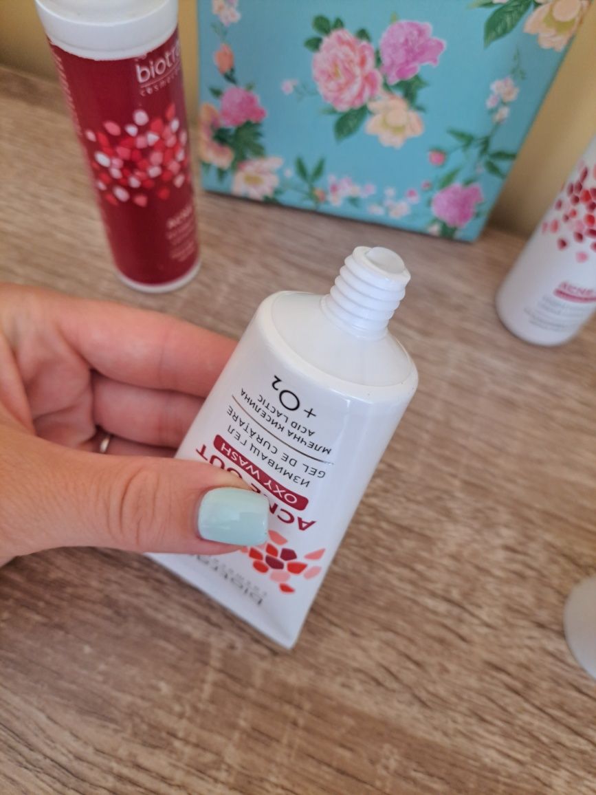 Biotrade Acne Out комплект