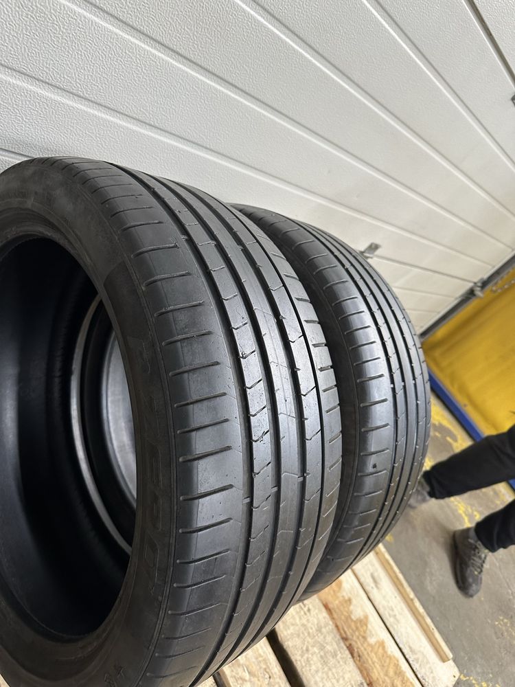 Летни гуми 275/40/21 2 броя Pirelli