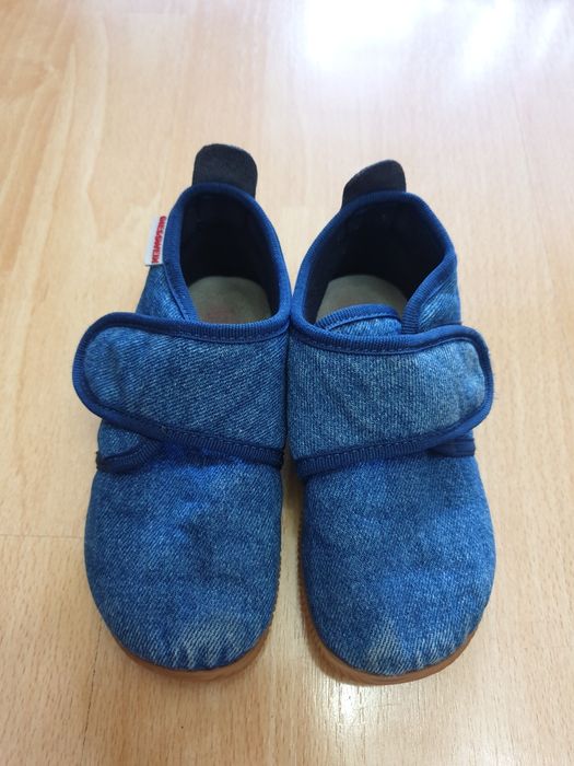 Детски обувки, боси, сандали, пантофи 21-26 номер