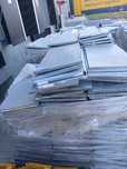 Rafturi metalice industriale cu polițe zincate depozitare marfa ușoară