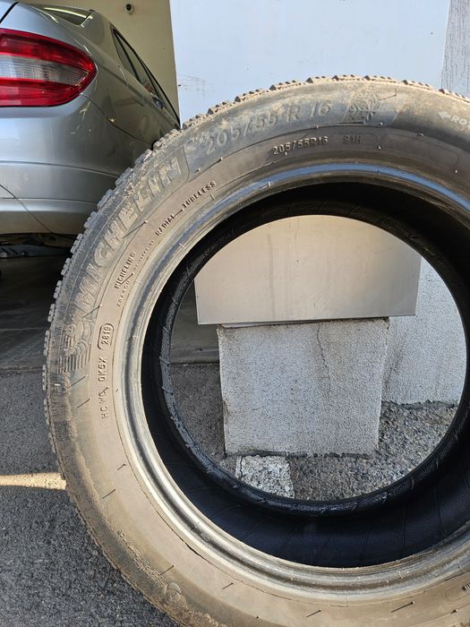 4 Зимни гуми 205/55 R16 Michelin ДОТ 2819