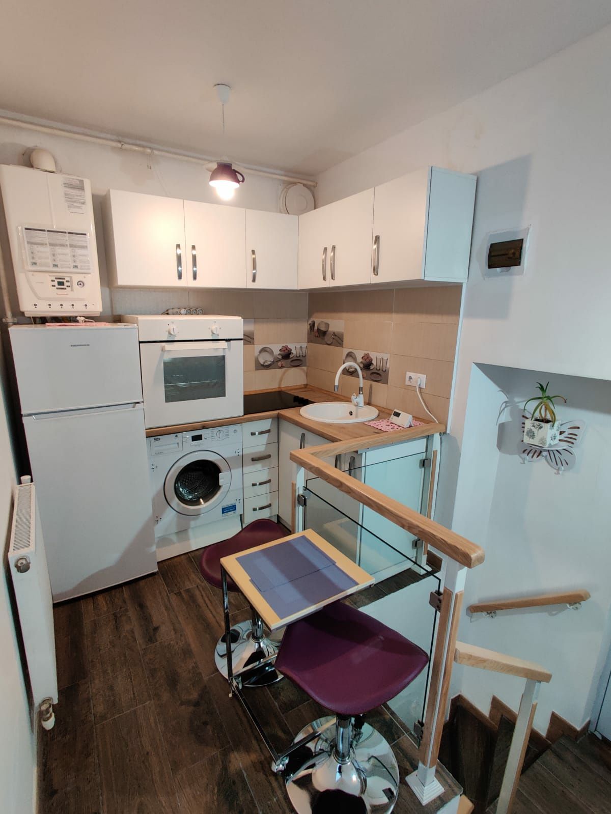 Închiriez un apartament cu două camere