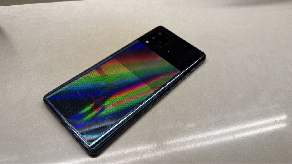 Samsung A42 5G 128gb за части