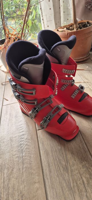 Clapari ski frumosi foc