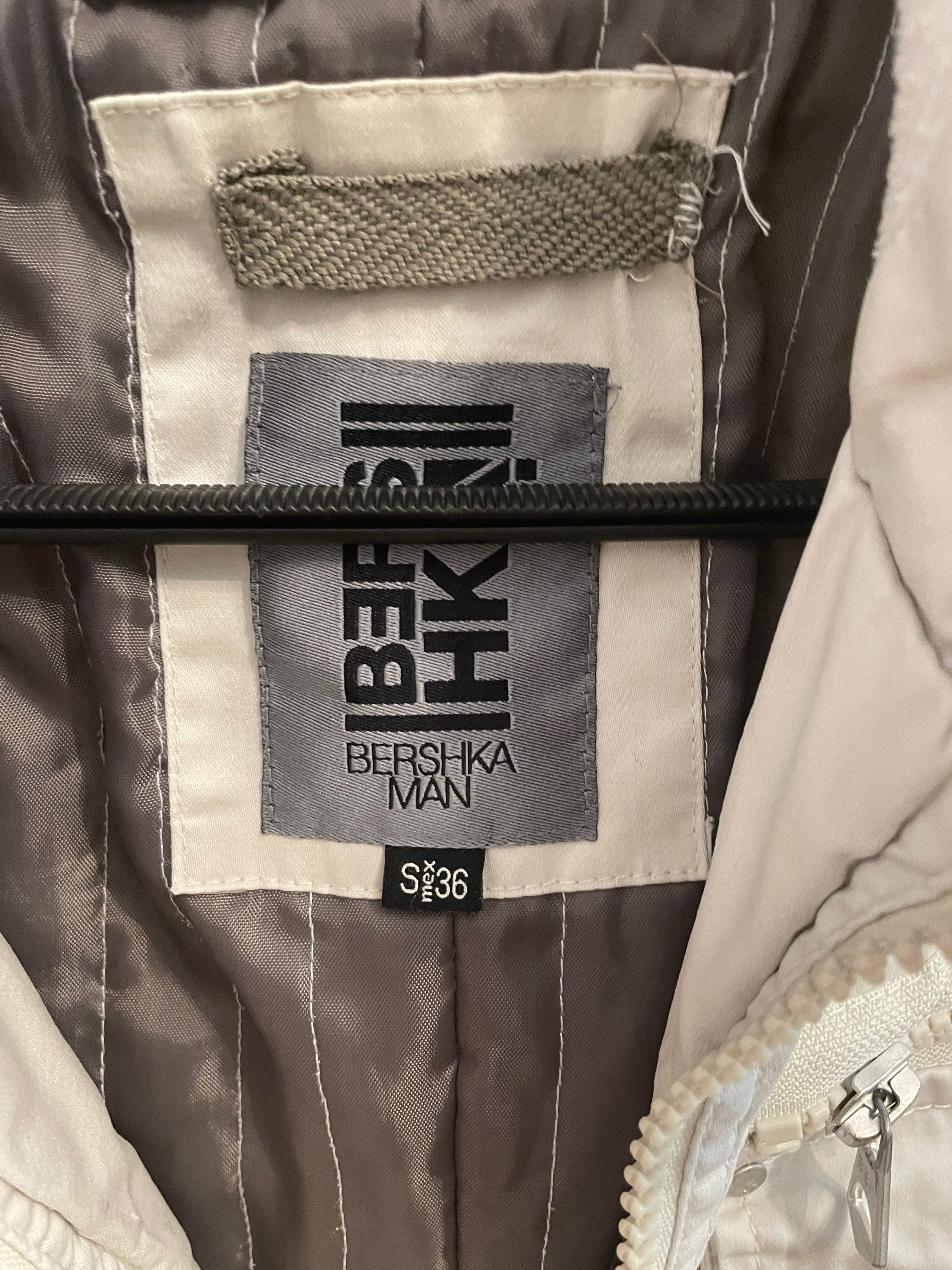 Мъжко яке на Bershka