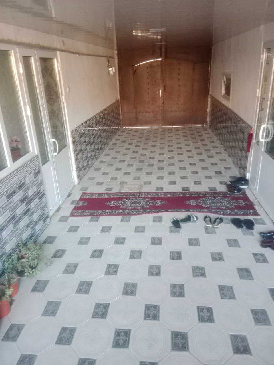 Продаётся дом площадь 8 соток