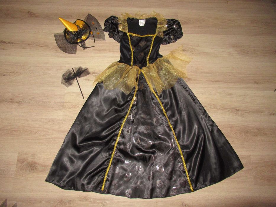 ХЕЛОУИН--СТРАХОТНА рокля с воалетка--140 номер