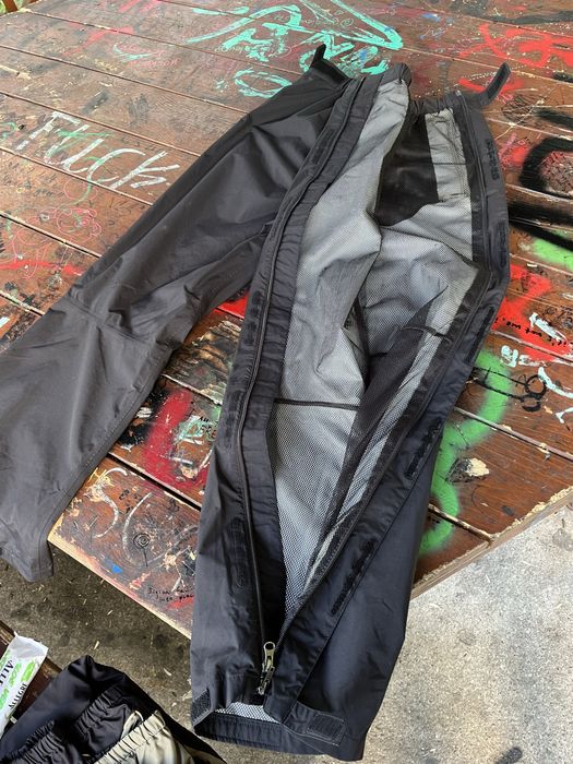The North Face панталон Hyvent