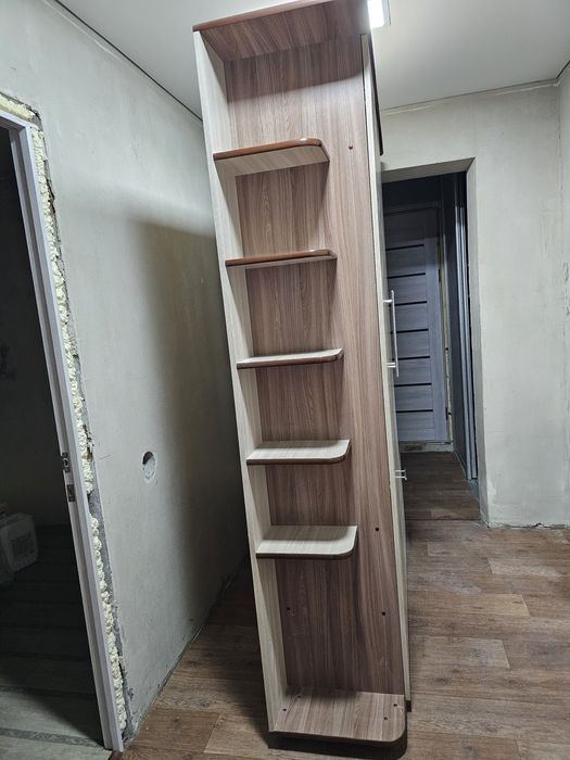 Шкаф в прихожую ...