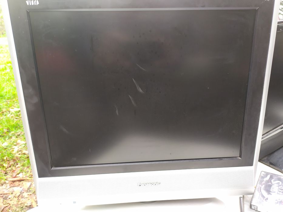 LCD телевизор Panasonic 21"