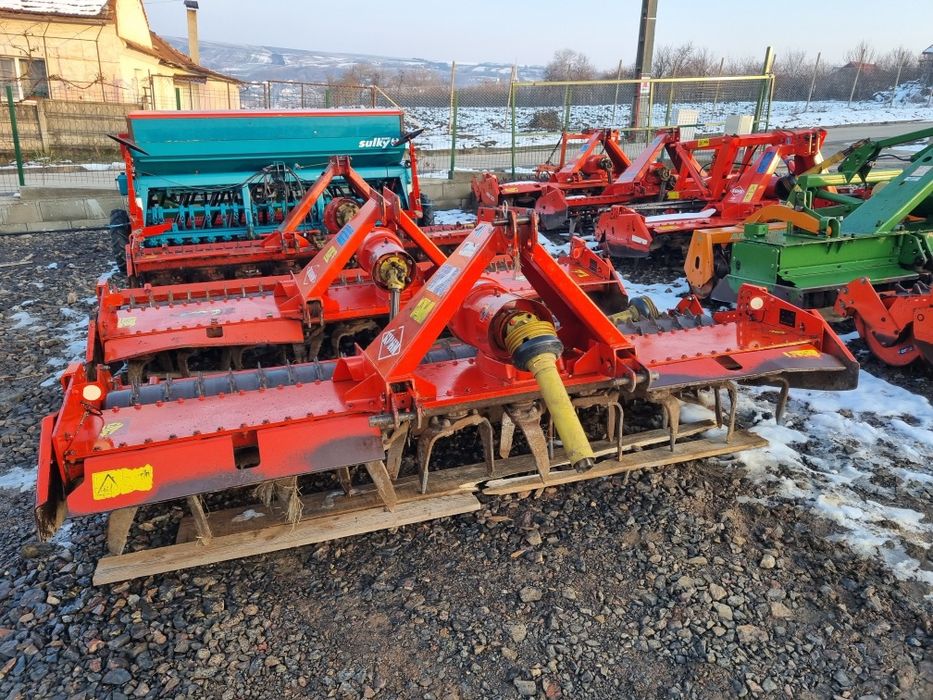 Freza Grapa Rotativa Kuhn HRB 302D