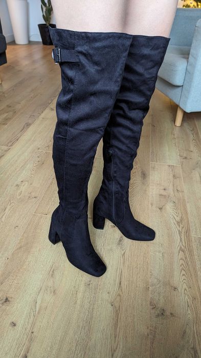 Cizme lungi peste genunchi, 39, catifea, noi