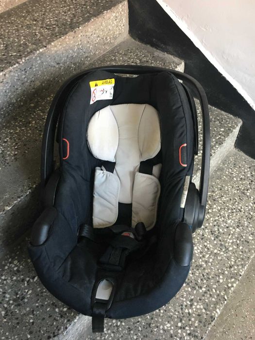 Детско - бебешко кошче за кола 30 лв