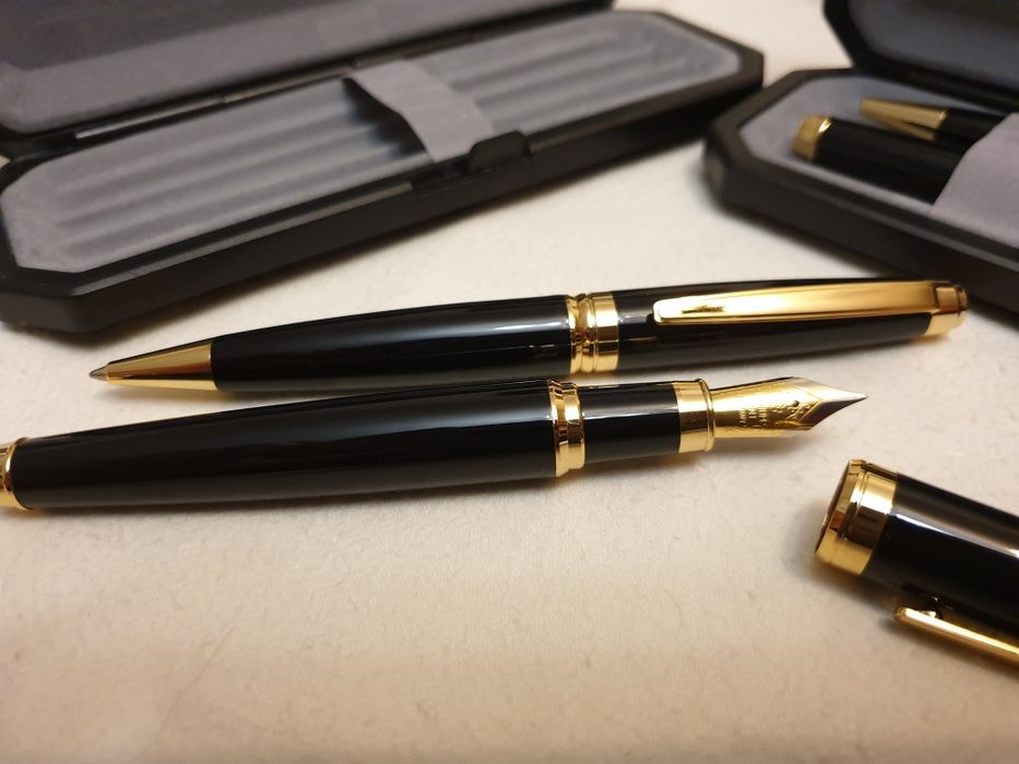 Комплект черни луксозни химикалка и писалка