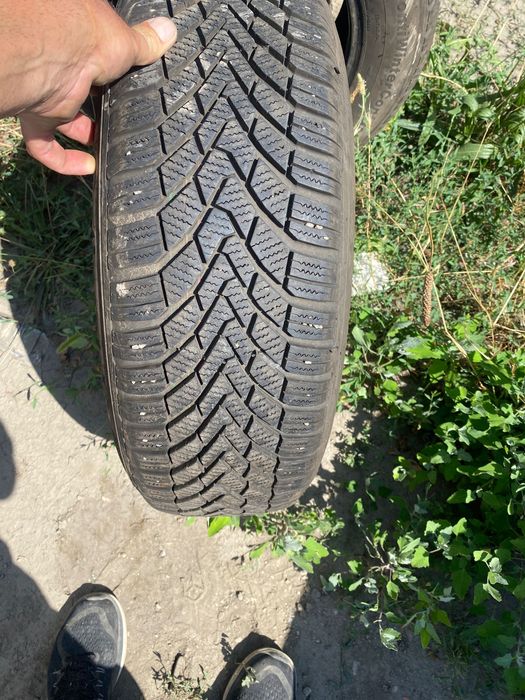 3 anvelope continental iarna 195//65/15