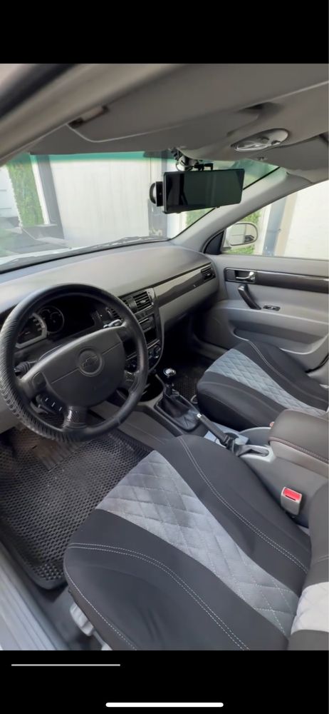 Chevrolet Lacetti  отличное состояние