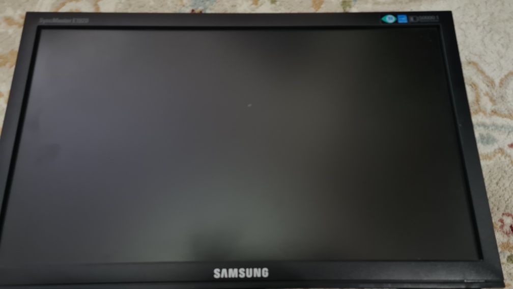 Продаётся монитор samsung
