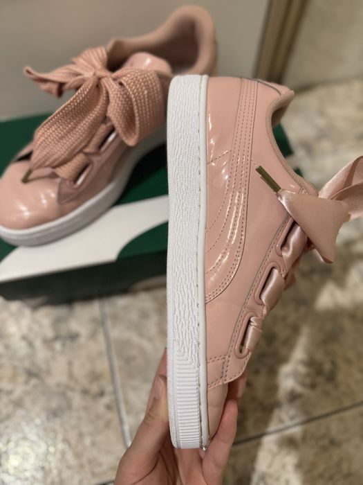 Розови дамски кецове Puma