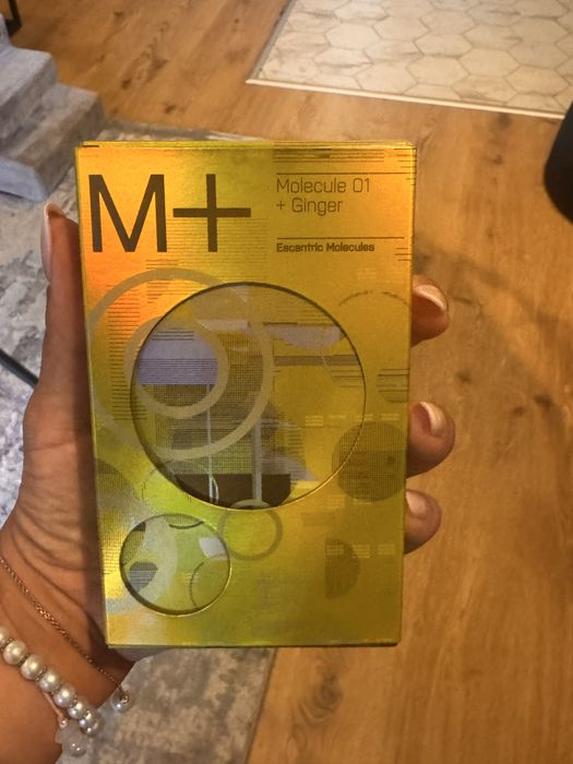 50 % reducere, 2 parfumuri noi unisex, Molecule 01 GuaiacWood + Ginger