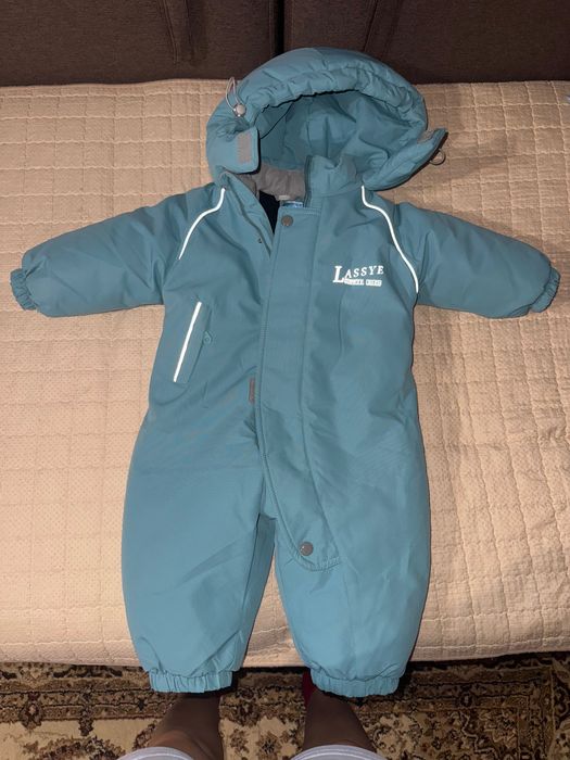 Продам детский зимний комбинезон