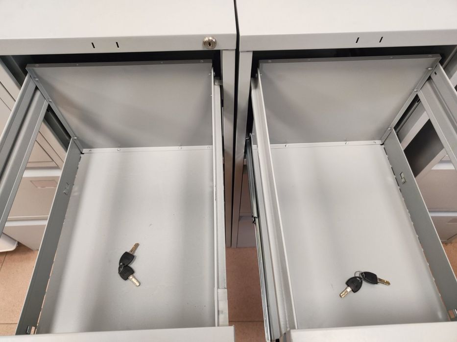 Шкафове за документите