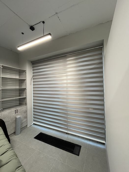 Установка ролл штор и жалюзий