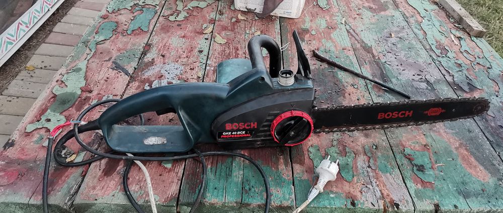 Fierăstrău cu lanț drujbă electrică Bosch gke 40