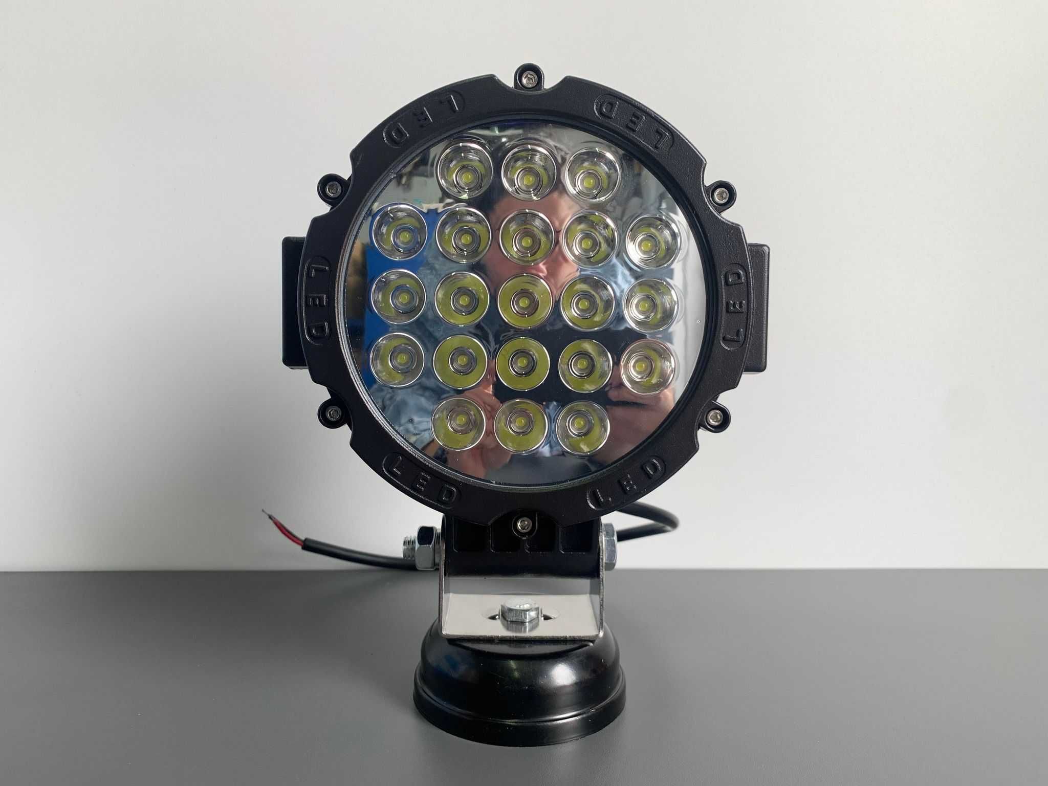 Proiector auto LED off road 51W