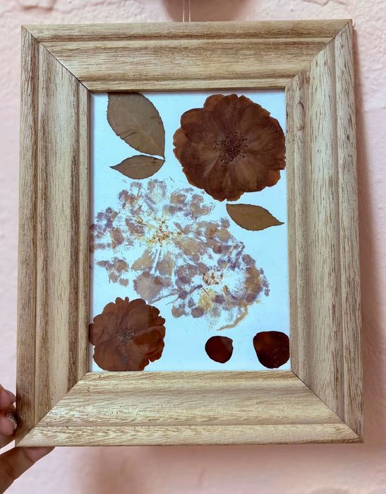 Произведения от пресовани цветя