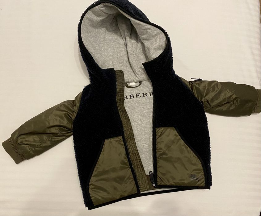 Geaca iarna Burberry ORIGINALA copii(bebe) ,marimea 80 (12 luni)