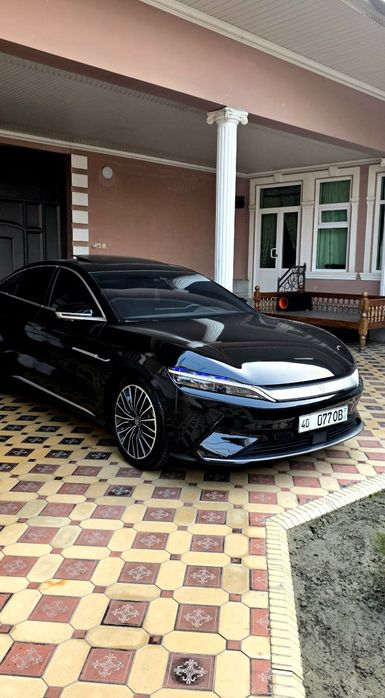 BYD HAN EV 2021 yil 605km