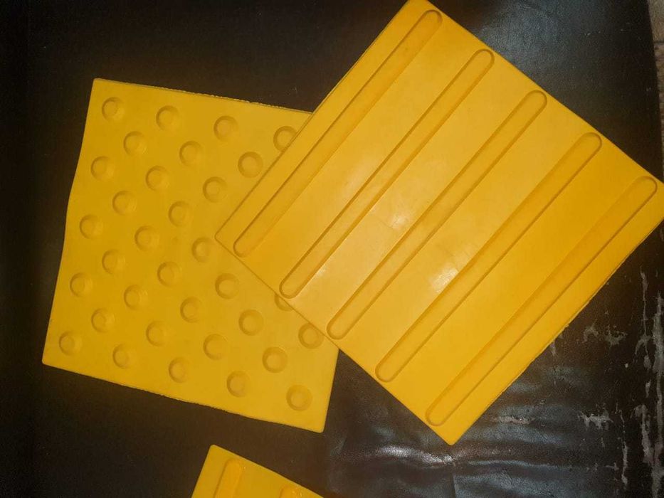 Тактильный плитки ПВХ ,ТП резина ,ТП ТПУ, ТП полуриз,ТП бетон 300*300