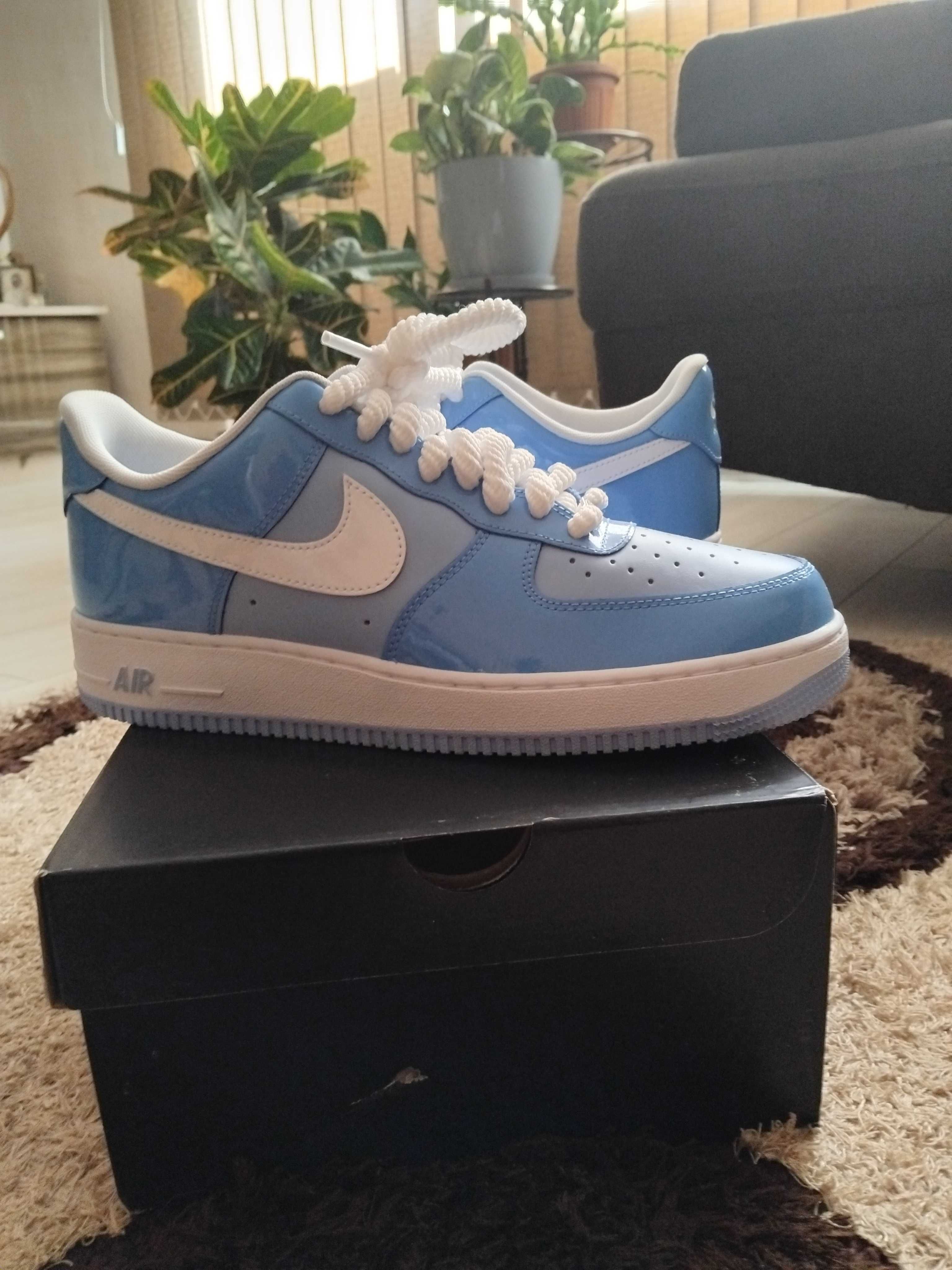 Nike AirForce 1 07 Lv8