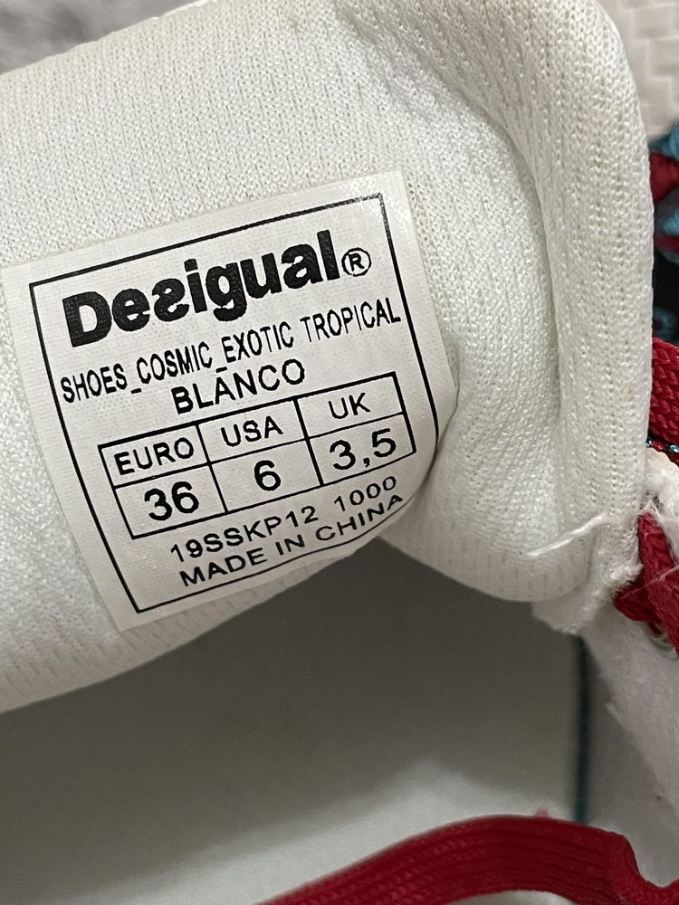 DESIGUAL  de piele  cu detalii brodate Cosmic