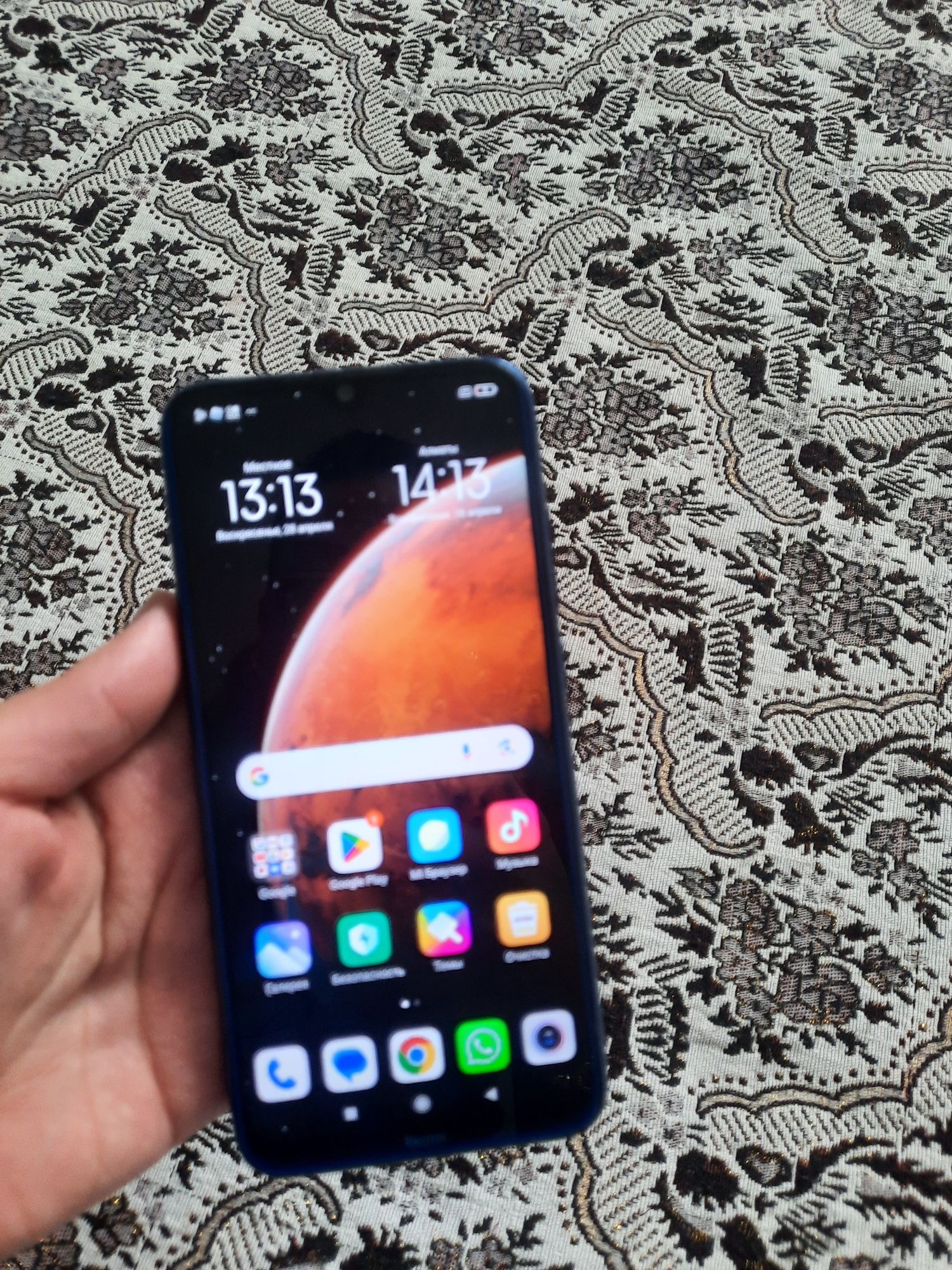 Продам телефон Xiaomi note 8