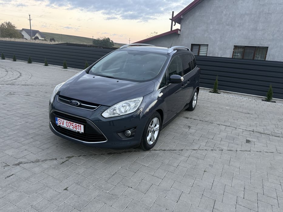 Ford Grand-Cmax 2013 7 Locuri