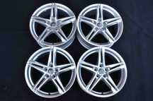 Jante Noi 18 inch Originale Audi A4 8W B9 R18