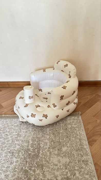 Кресло для малышей надувное