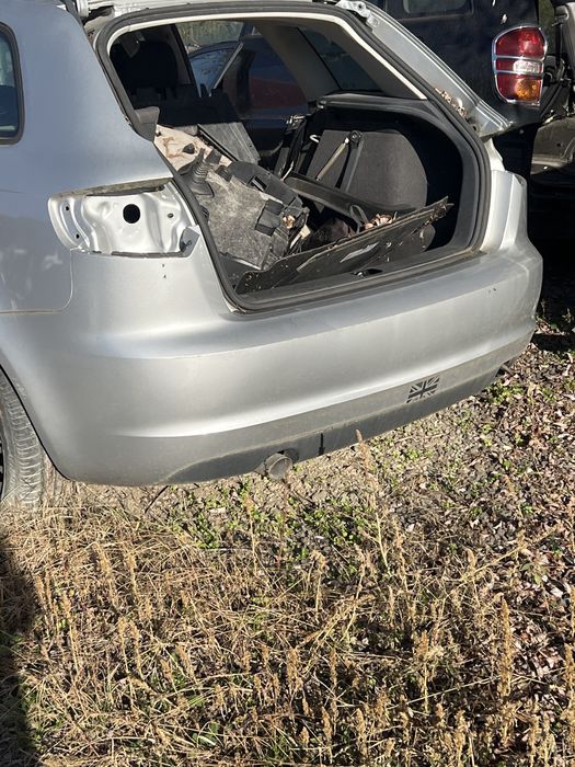 Usa spate stanga,usa fata dreapta si bara spate Audi A3  P8 model 2008