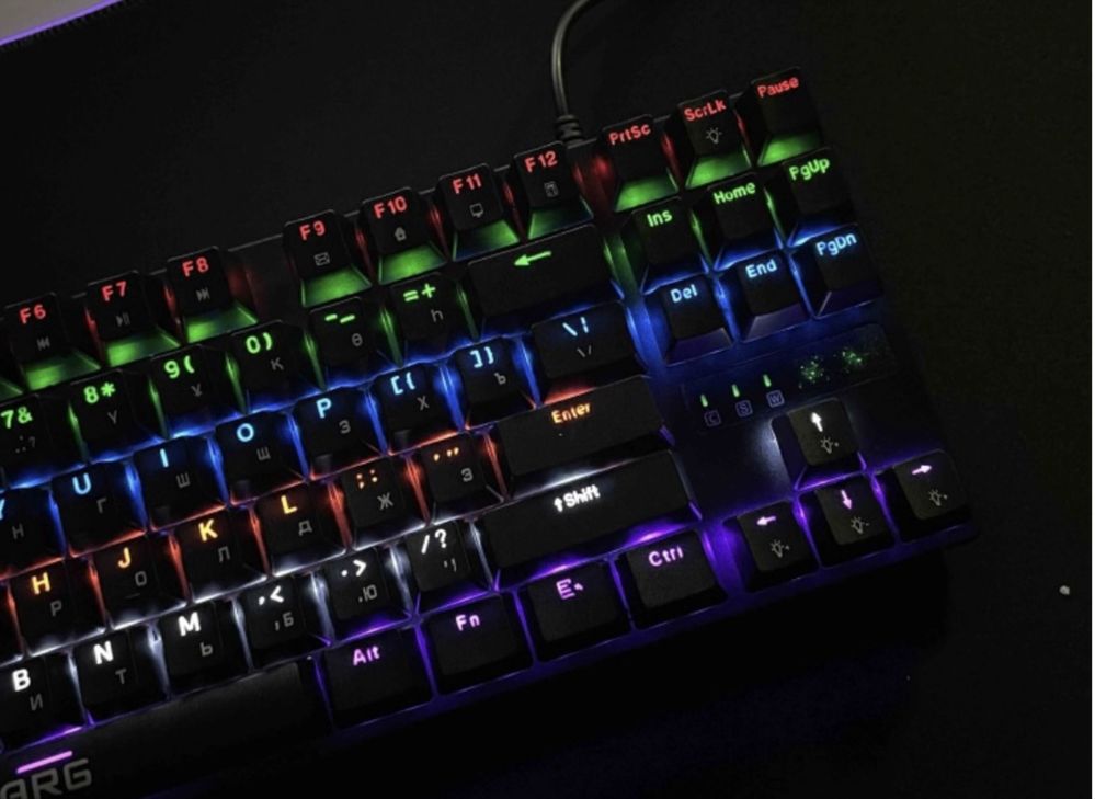 Продам игровую клавиатуру ARG KG2 TKL.