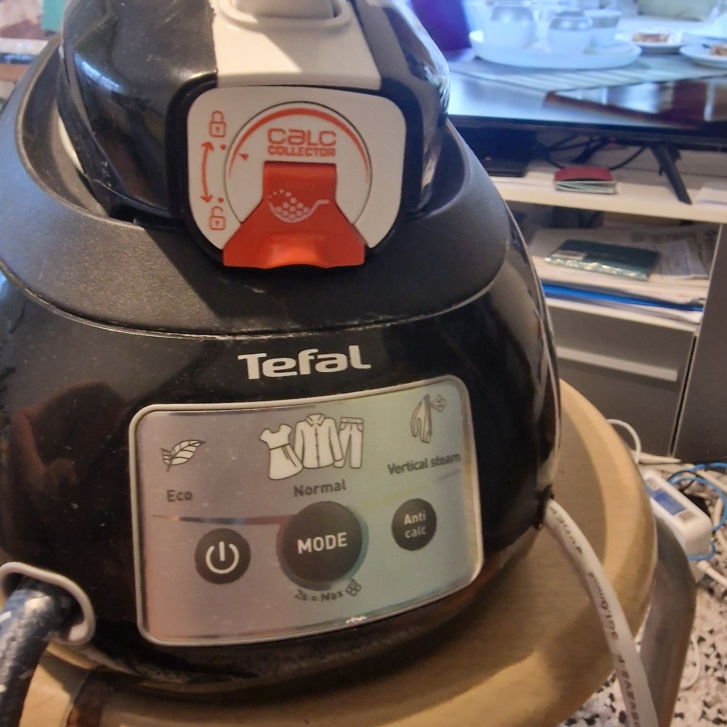 statie de călcat Tefal Express