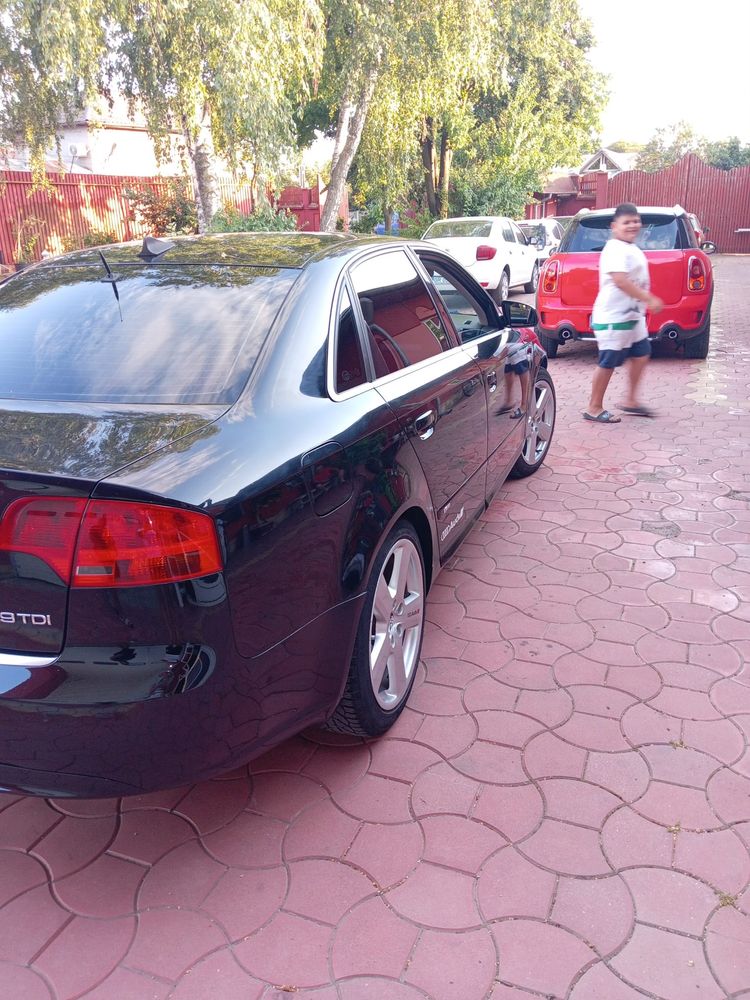 Vand Audi A4 b7-S line proprietar in acte