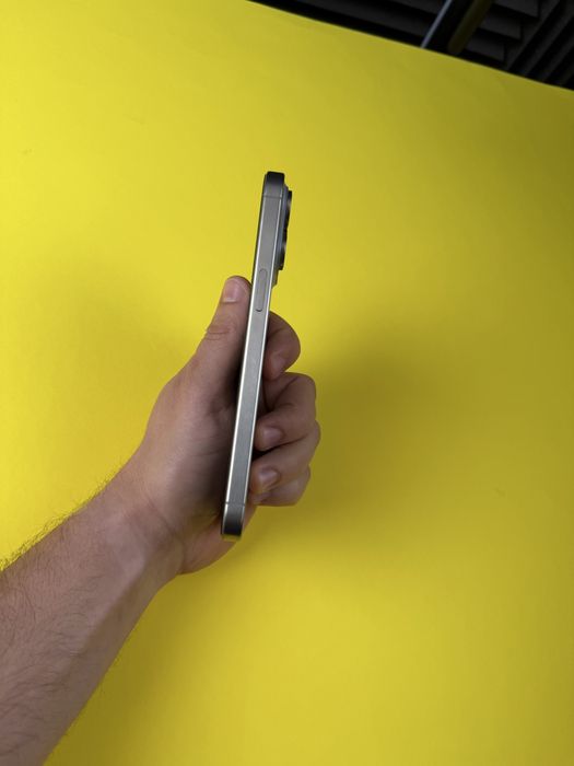 iPhone 15 Pro Max 256 GB Natural Titanium